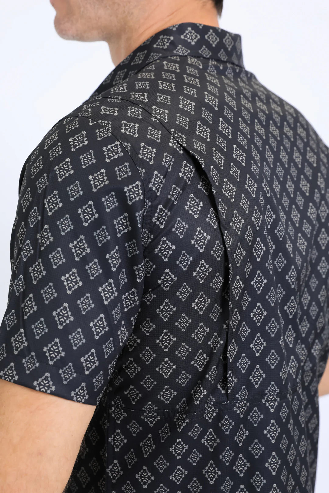 Platini Men’s performance Western SS Aztec Print Black
