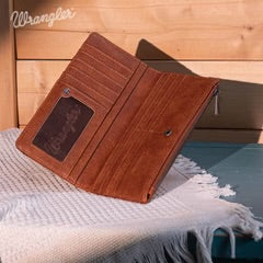 Wrangler Embroidered Bi-Fold Wallet Brown WG145-212BR
