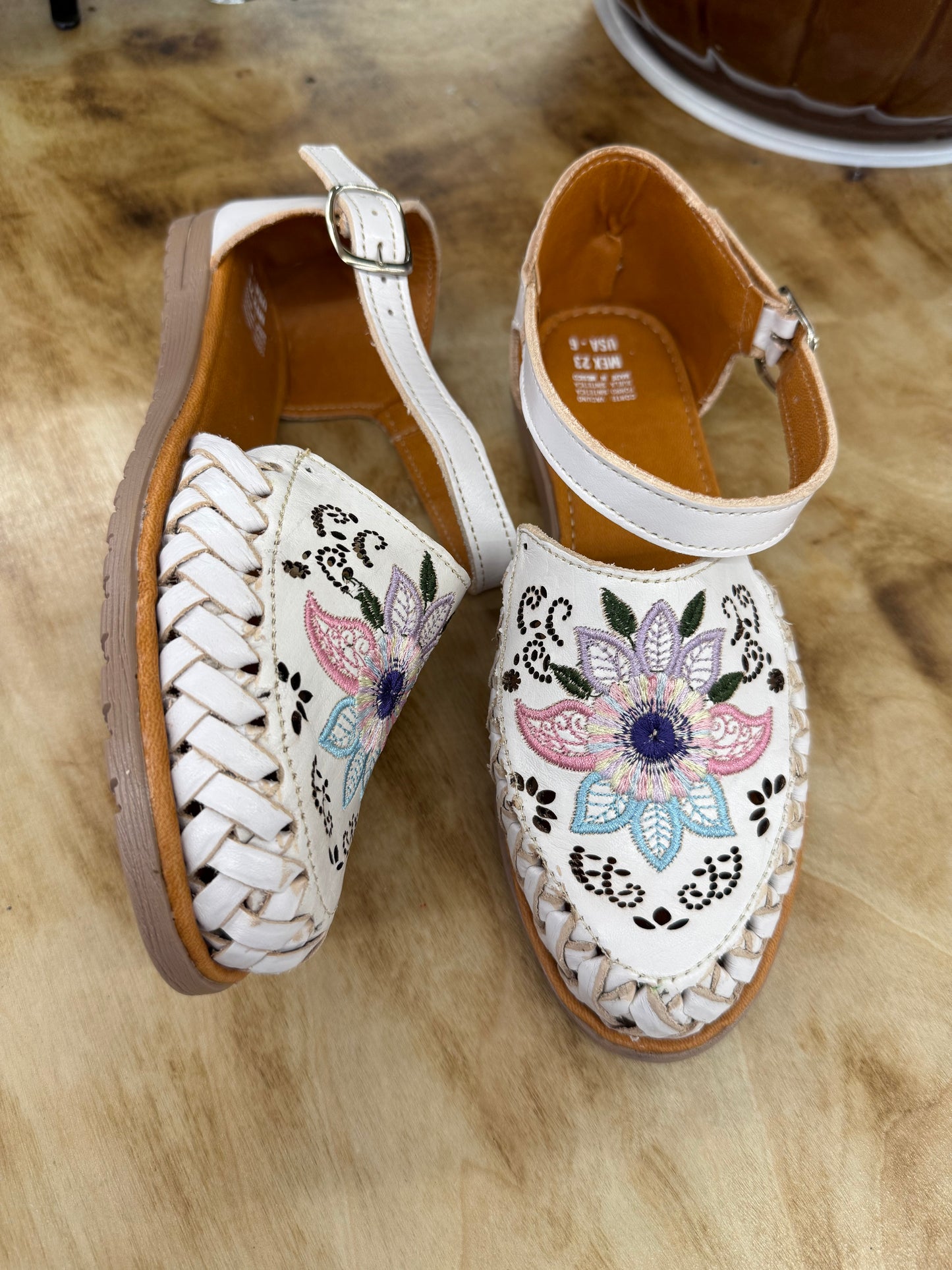 Mexican White Leather Embroidered Women’s Sandals