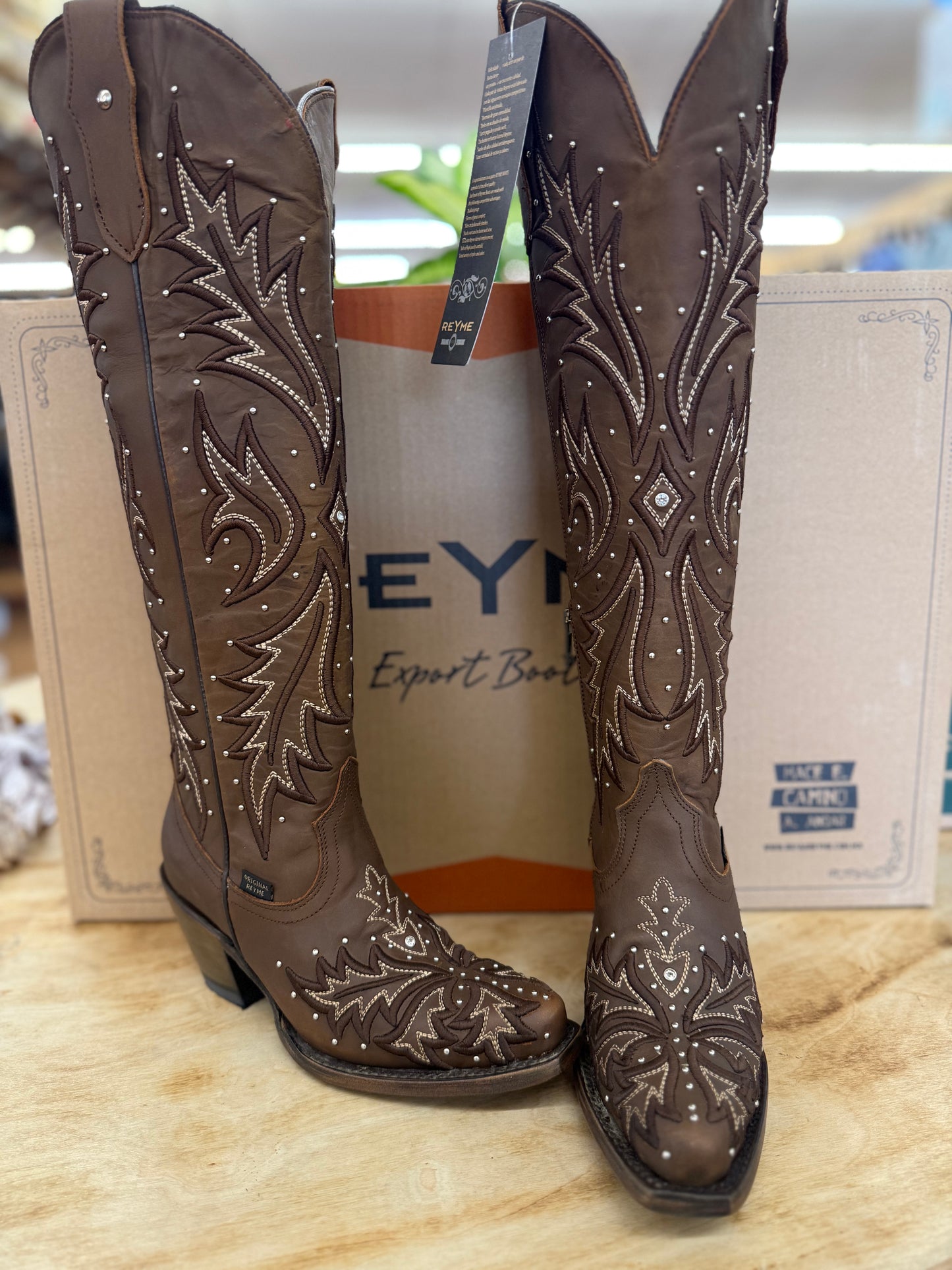Reyme Women’s Tall Brown Snip Toe Boots 858-2