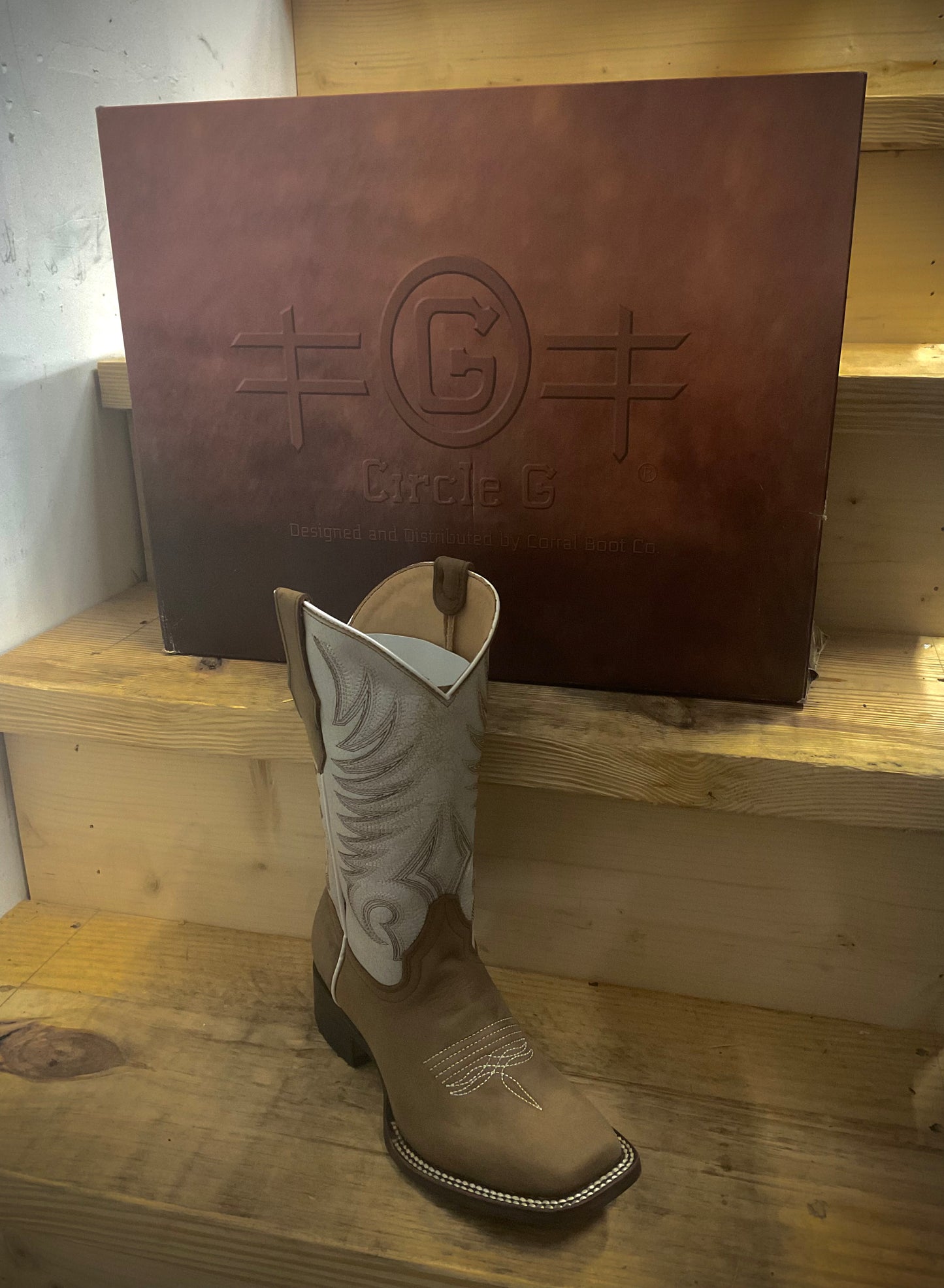 Circle G Youth Brown/White Boots