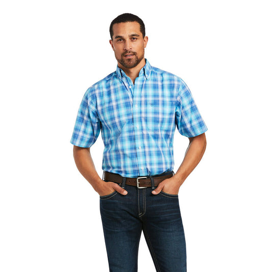 Ariat Men’sPro Series Bachelor Button Ian Fitted Shirt