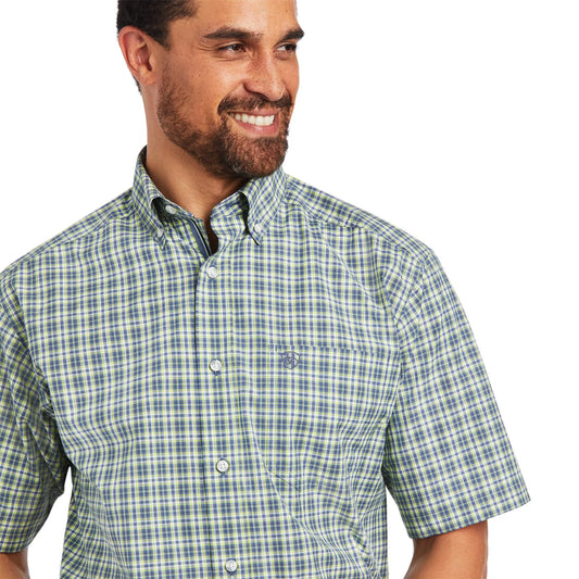 Ariat Men’s Pro Series Barrett Classic Fit Shirt Green Glow
