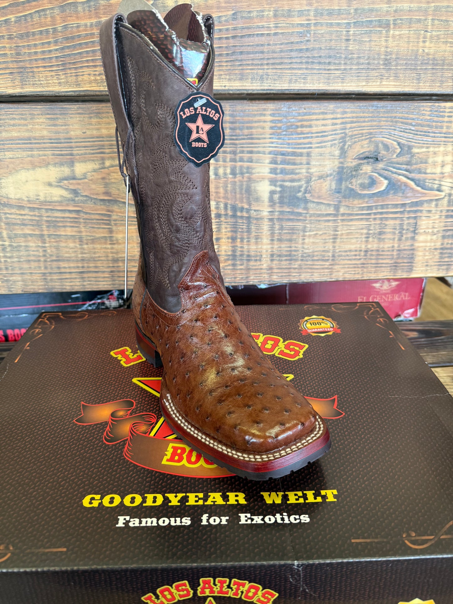 Los Altos Men’s Ostrich Kango Rubber Sole Square Toe Western Boot