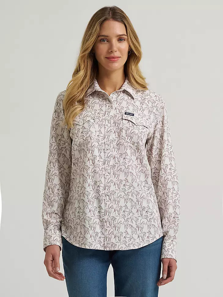 Women’s Wrangler Aria Performance Shirt