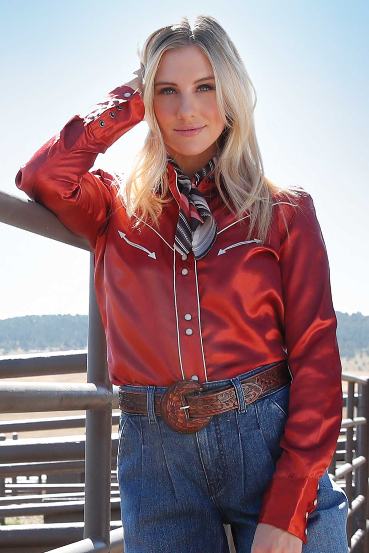 Cruel Women’s Long Sleeve Solid Snap Shirt Satin