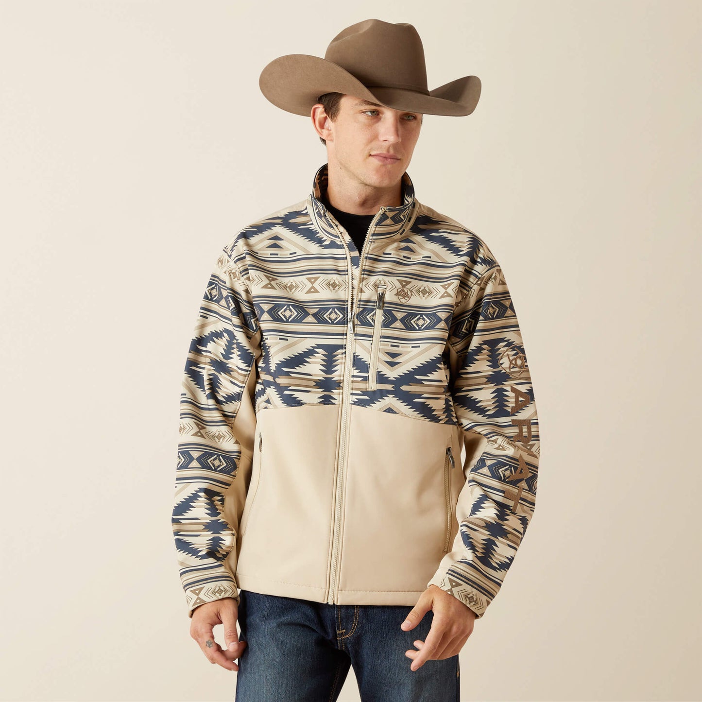Ariat Men’s Logo Softshell Jacket White Pepper Southwest