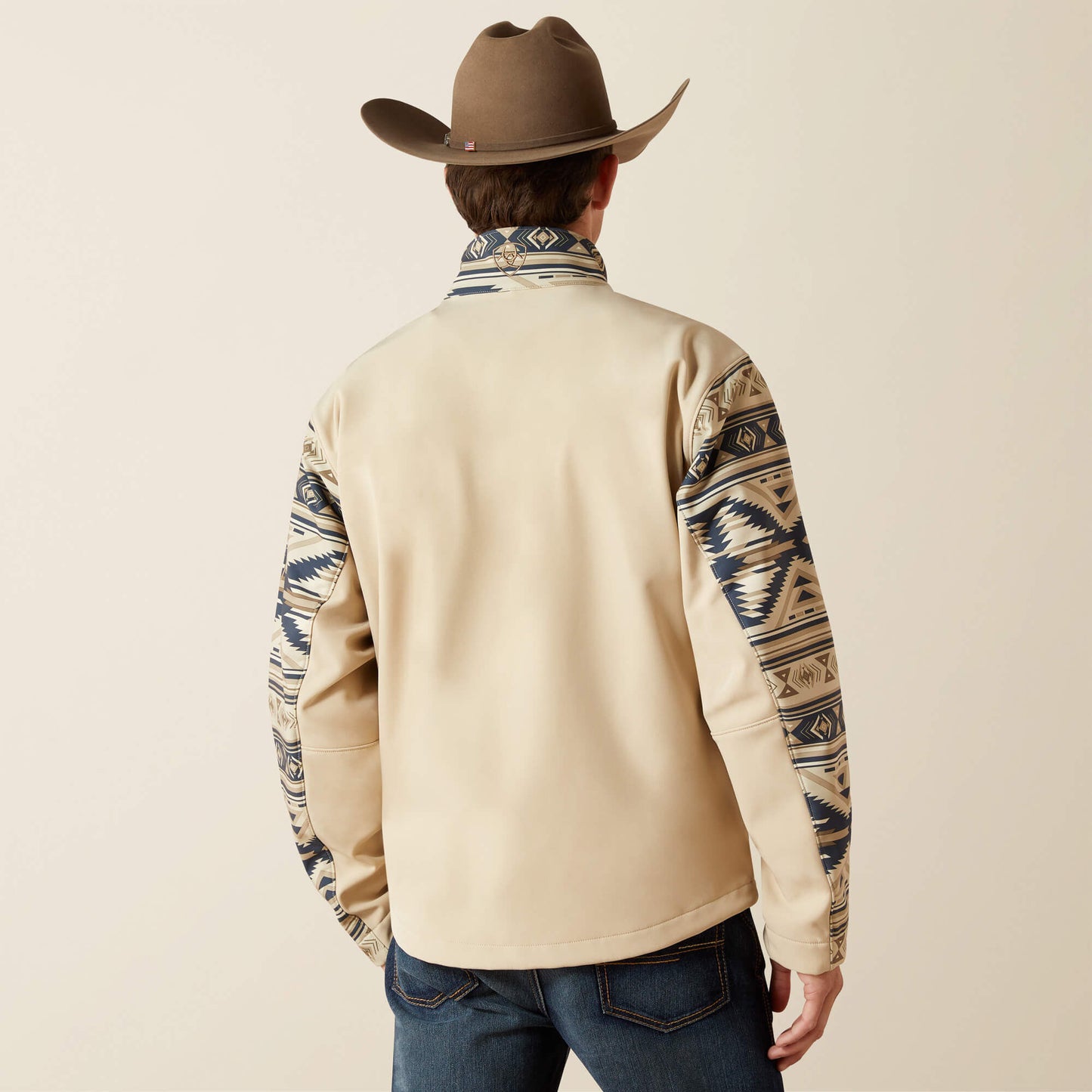 Ariat Men’s Logo Softshell Jacket White Pepper Southwest
