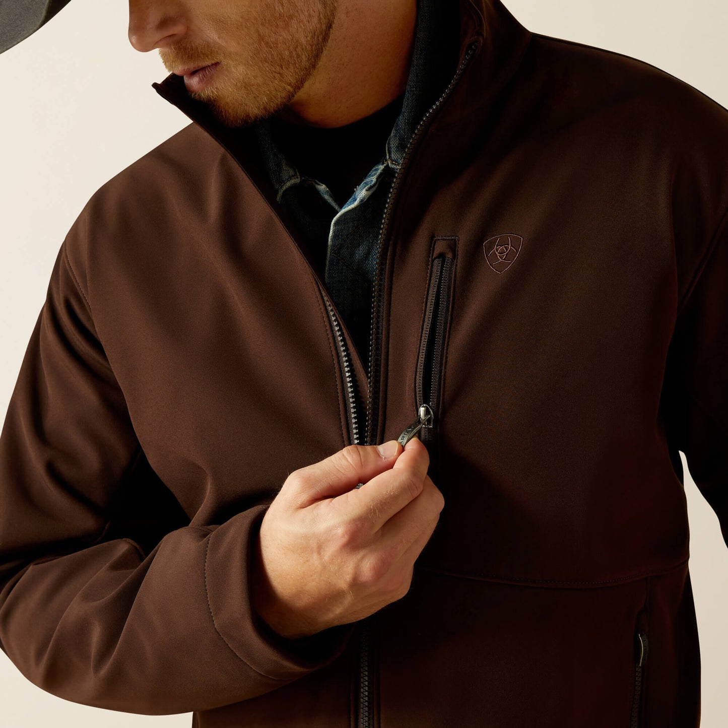 Ariat Men’s Brown Logo Softshell Jacket