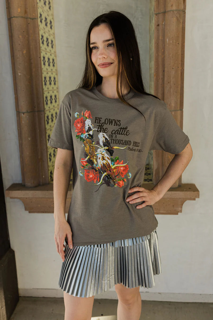 Rodeo Quincy He Owns The Cattle Women’s Tee