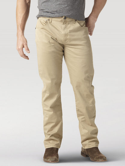 Wranglers Men’s Retro Slim Fit Straight Leg Pants 1088MWZFN