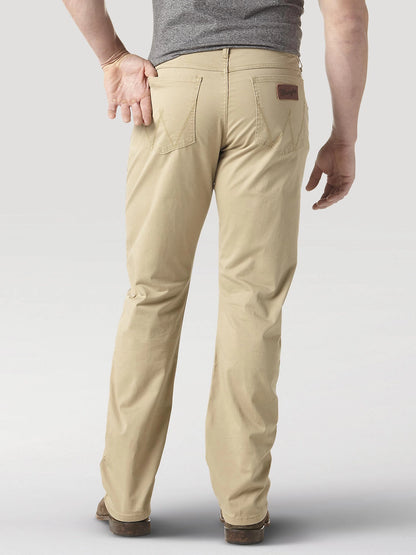 Wranglers Men’s Retro Slim Fit Straight Leg Pants 1088MWZFN