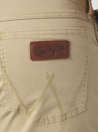 Wranglers Men’s Retro Slim Fit Straight Leg Pants 1088MWZFN