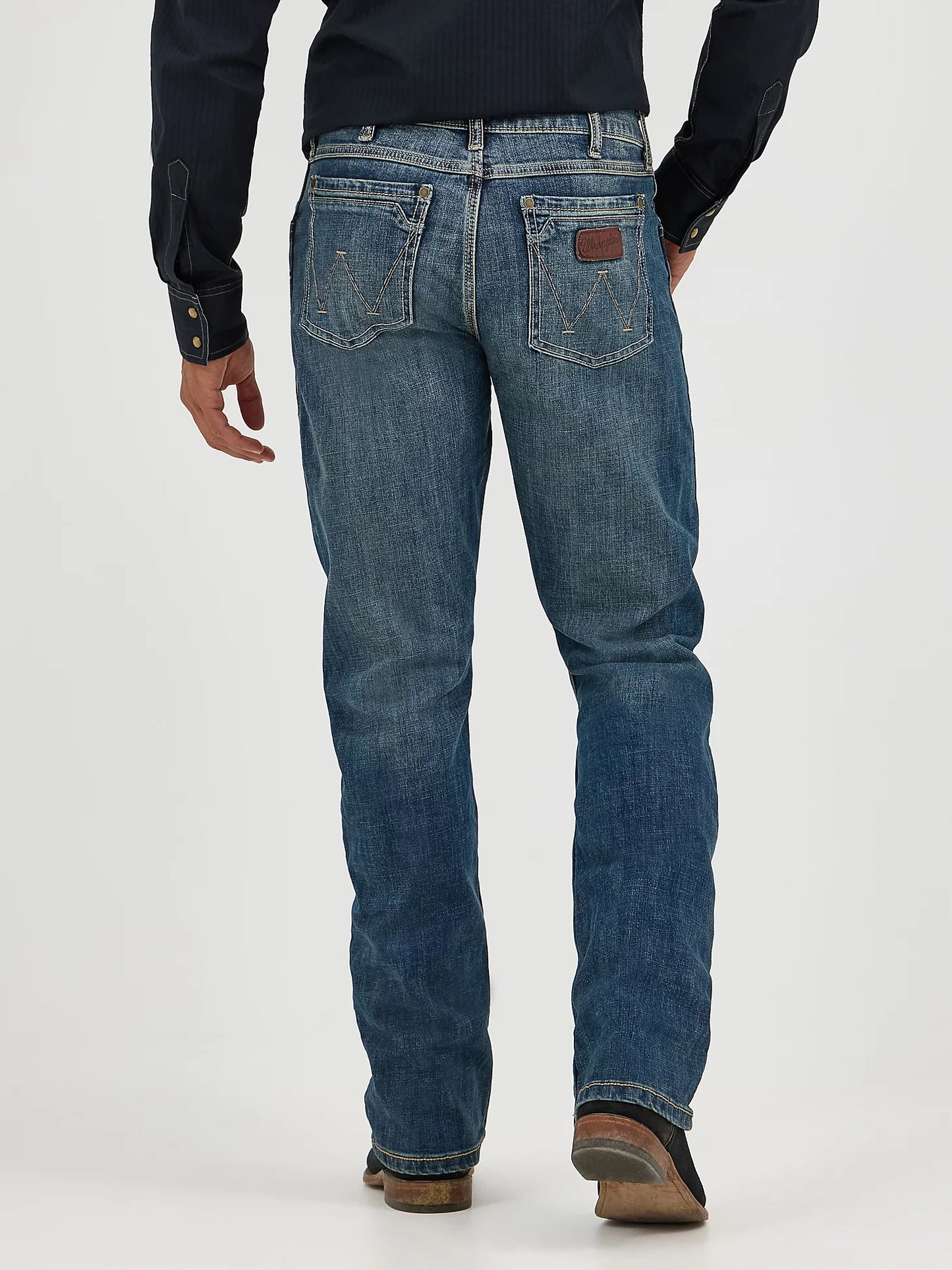 Wrangler Men’s Retro Slim Fit Bootcut Jeans 10WLT77LY
