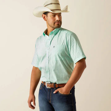Ariat Men’s Wrinkle Free Ellis Classic Fit SS Shirt