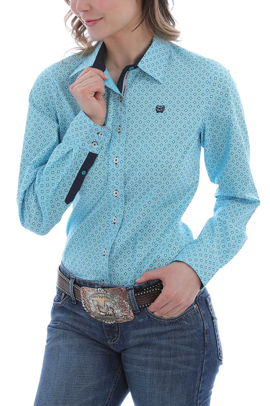 Cinch Women's Printed Long Sleeve Button-Down Western Shirt