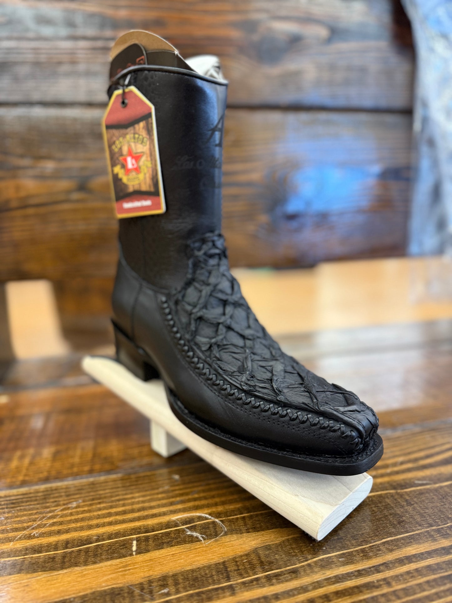 Los Altos Inverted Pirarucu Black Matte 7 Toe 57BFP1069