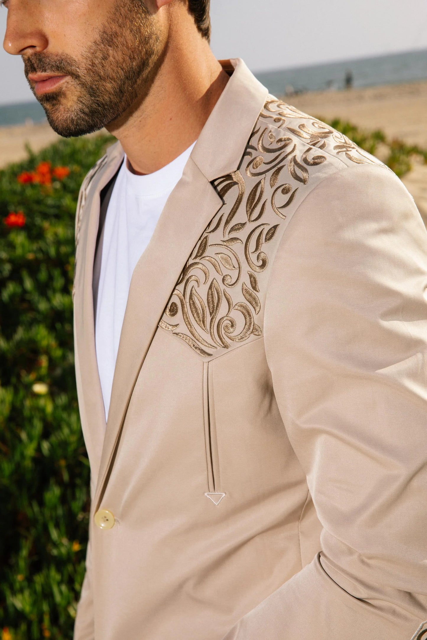 Platini Men’s Embroidery Fashion Blazer EBZ10139