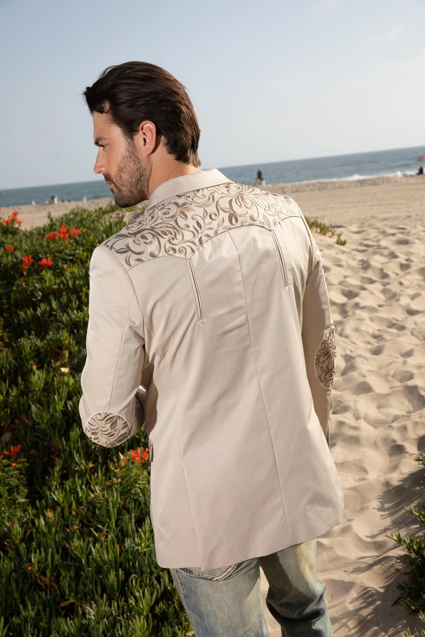 Platini Men’s Embroidery Fashion Blazer EBZ10139