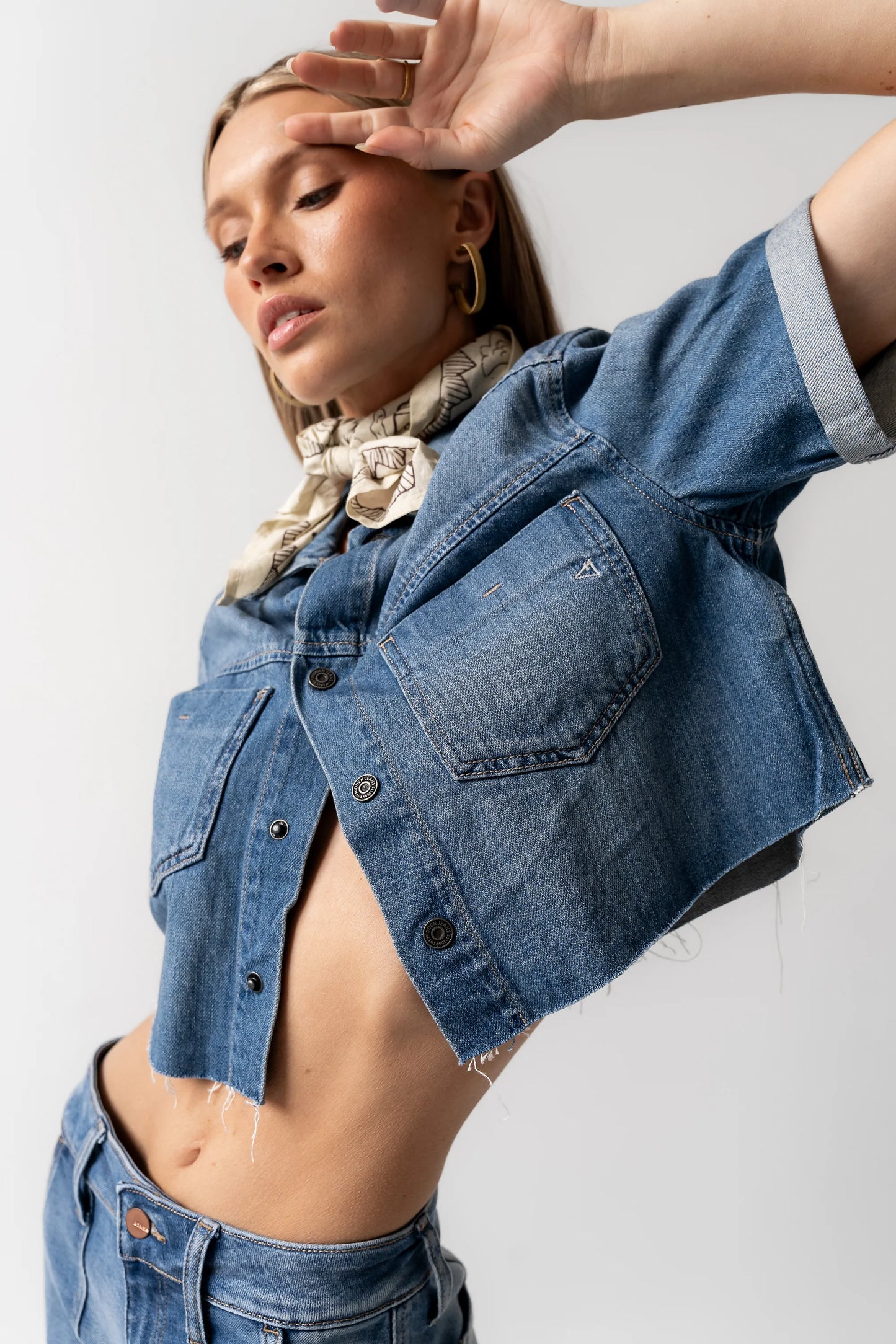 Hidden Medium Boxy Super Soft Cropped Shirt HD165S-M