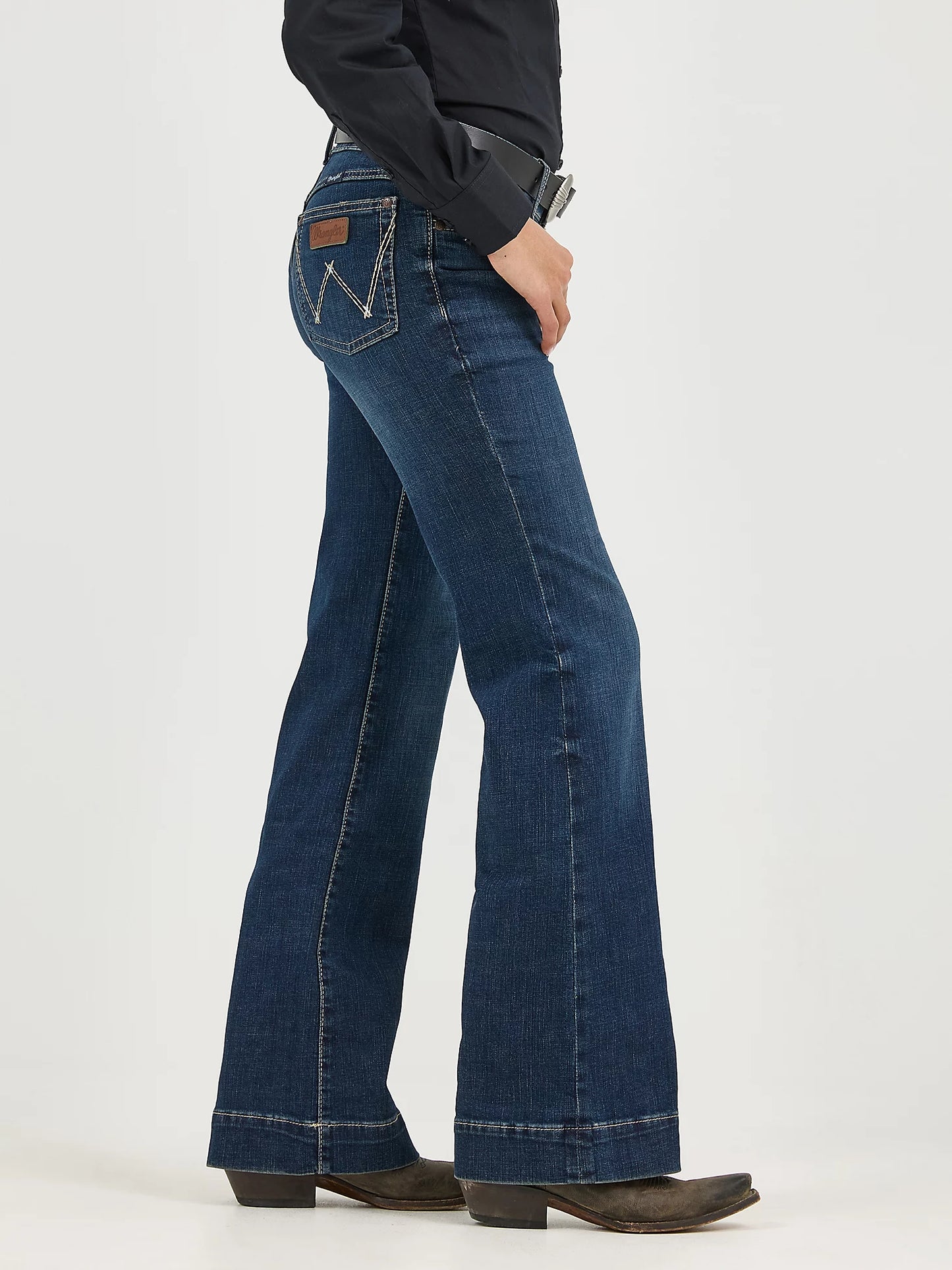 Wrangler Women’s Retro Mae Wide Leg Trouser Jean