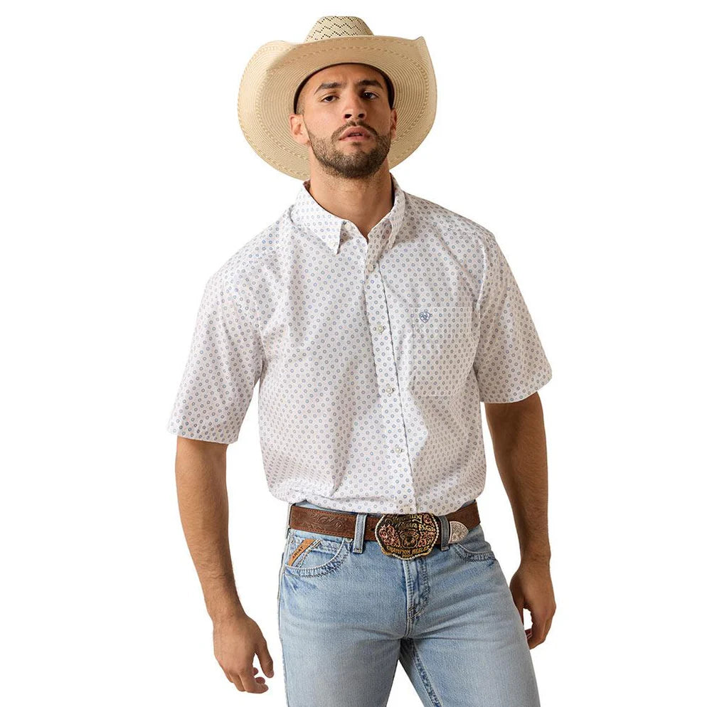 Ariat Men's Tenzin White Medallion Print SS Shirt 10071733