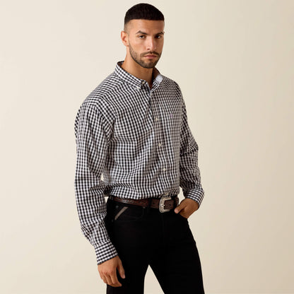 Ariat Men’s Wrinkle Free Langston Classic Fit Shirt 10071755