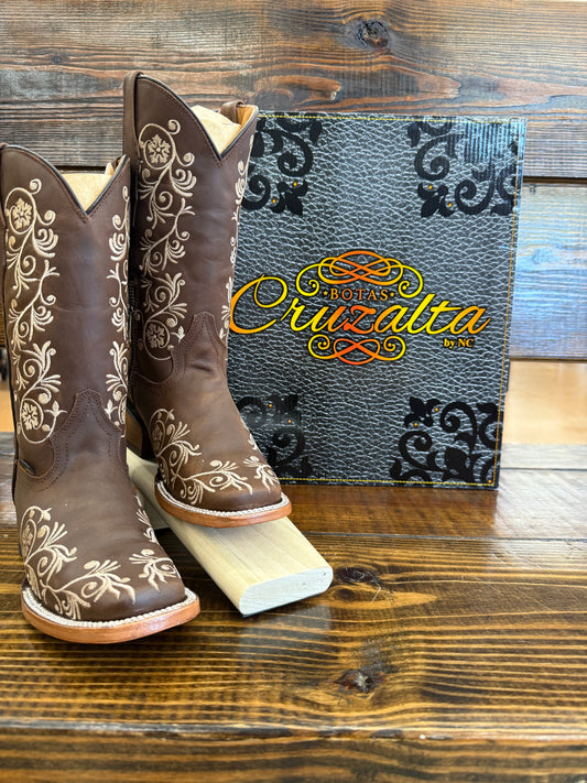 Cruzalta Women’s Maribel Crazy Tang Horma 250 Zip Boot
