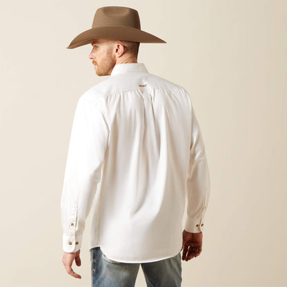 Ariat Men’s Solid Twill Classic Fit Shirt 10000503