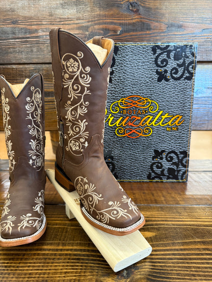 Cruzalta Women’s Maribel Crazy Tang Horma 250 Zip Boot