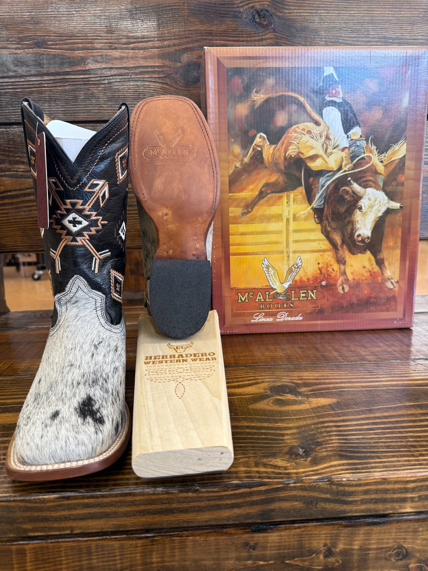 McAllen Men’s Pelo Moro Boot