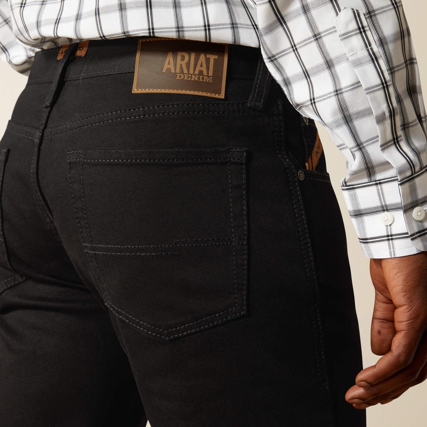 Ariat Men’s M4 Relaxed Hansen Boot Cut Jeans Black 10070592