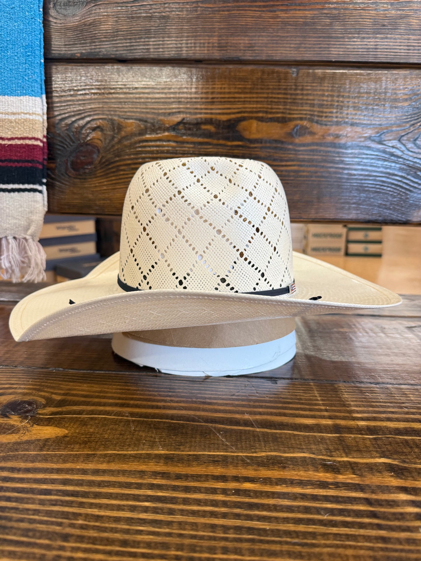 American Hat White Straw Hat 5040 S-CHL 2CBLK