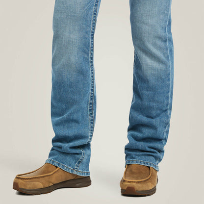 Ariat Men’s M7 Slim Stretch Julian Straight Jean 10039614