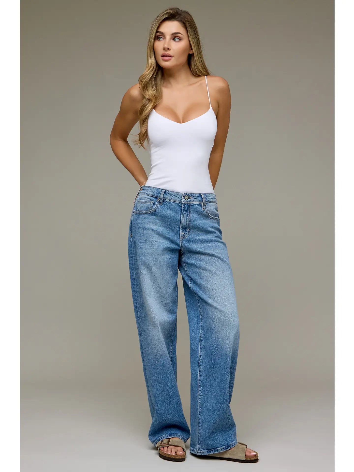 Hidden Women’s Logan Relaxed Dad Jean HD9783RD-M