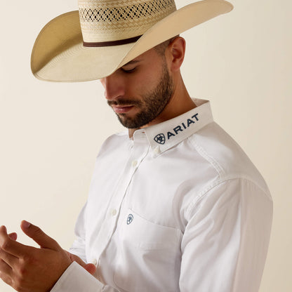 Ariat Men’s Team Logo Lightweight Twill Fitted Shirt 10073652