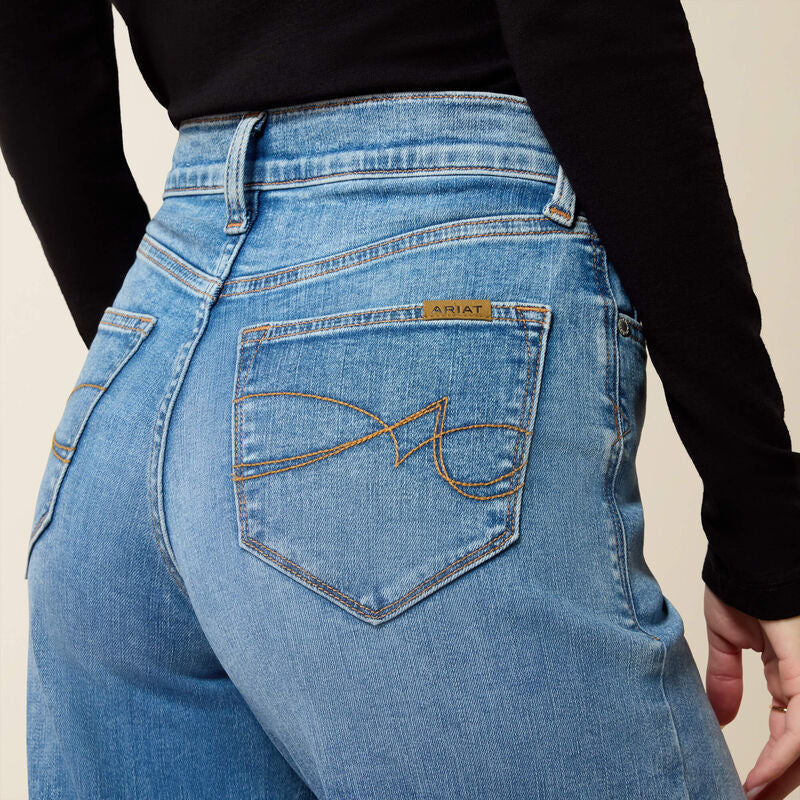 Ariat Women’s High Rise Revel Vilma Ultrastretch Wide Leg Jeans 10078930