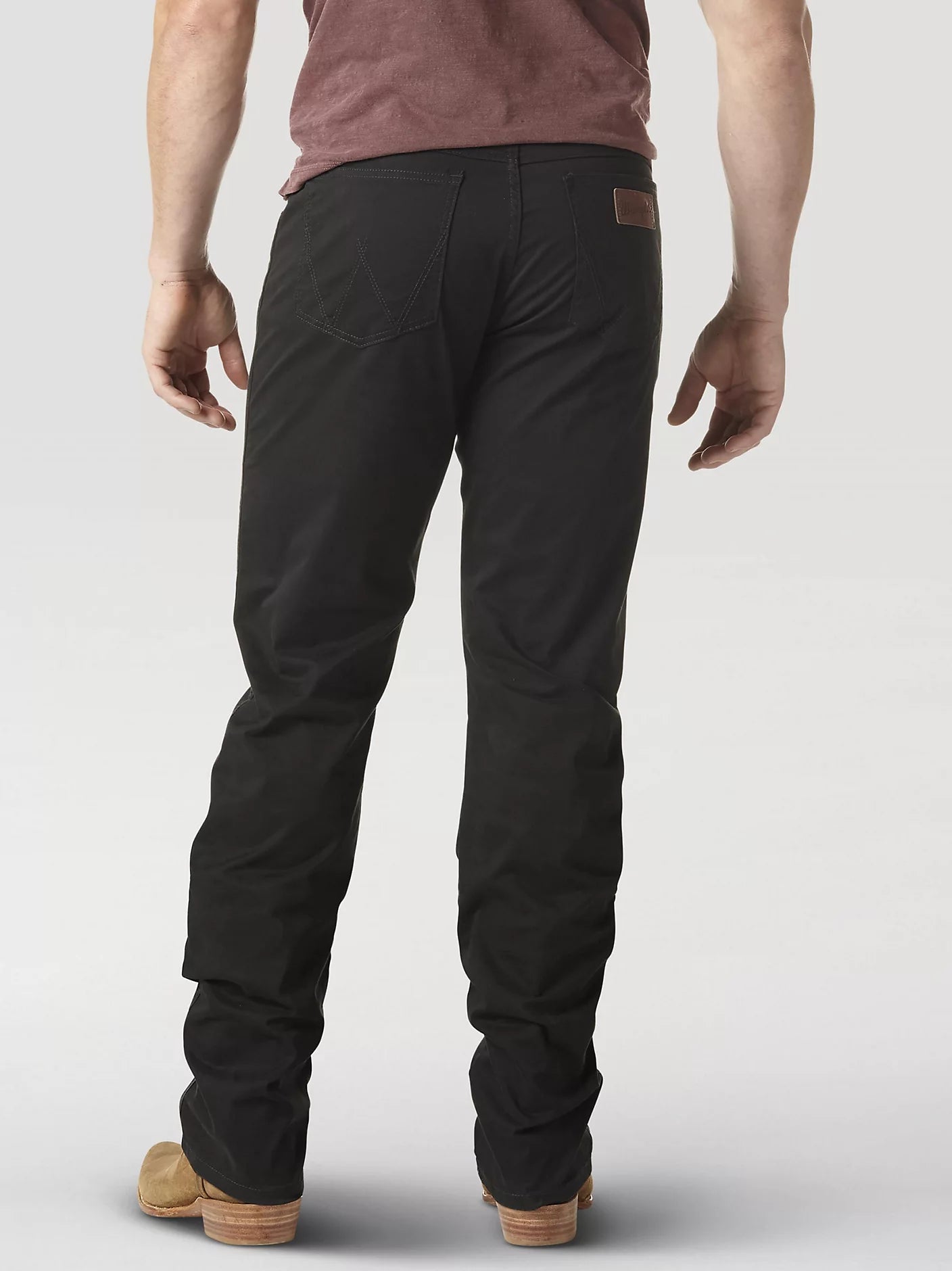 Wrangler Men’s Retro Slim Fit Straight Leg 1088MWZBK