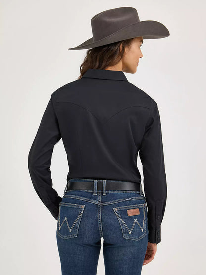 Wrangler Women’s Sierra Black Western Slim Button Shirt 112358012