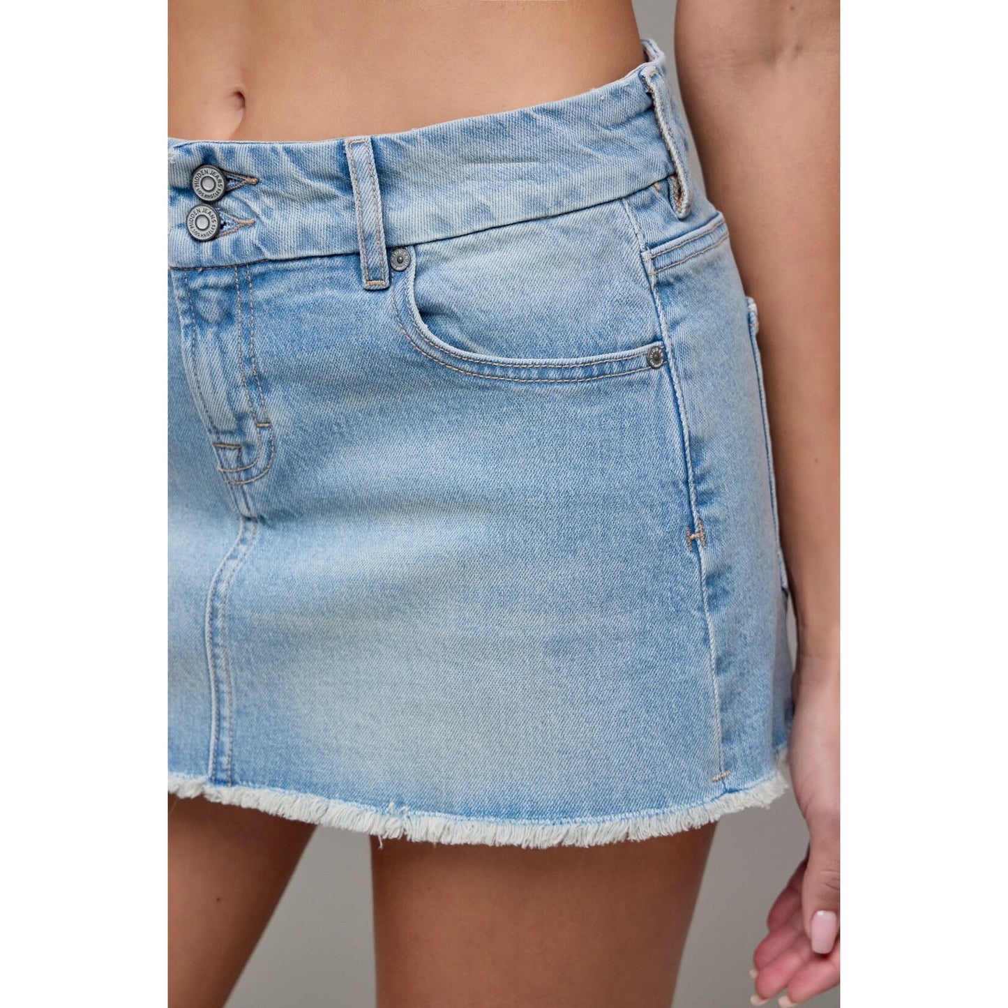 Hidden Women’s Peyton Light Wash Micro Mini Skirt HD5204