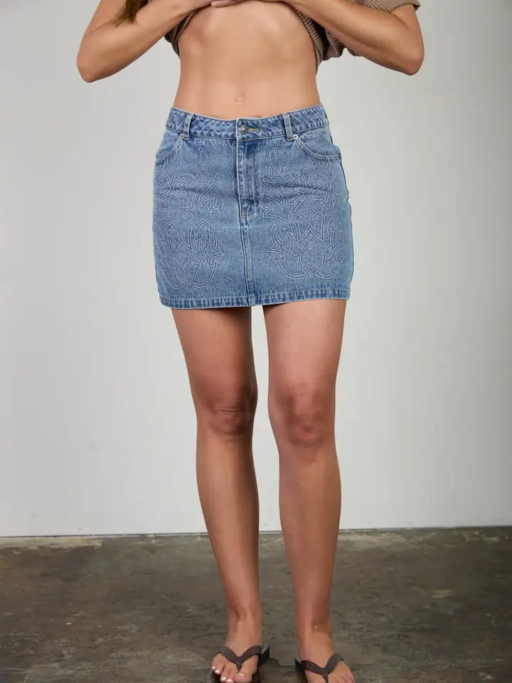J.O.A Women’s Western Stitch Detail Denim Mini Skirt J6SS1001