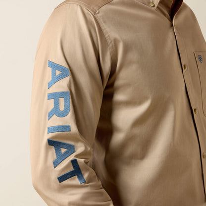 Ariat Men’s Team Logo Twill Classic Fit LS Shirt 10079478