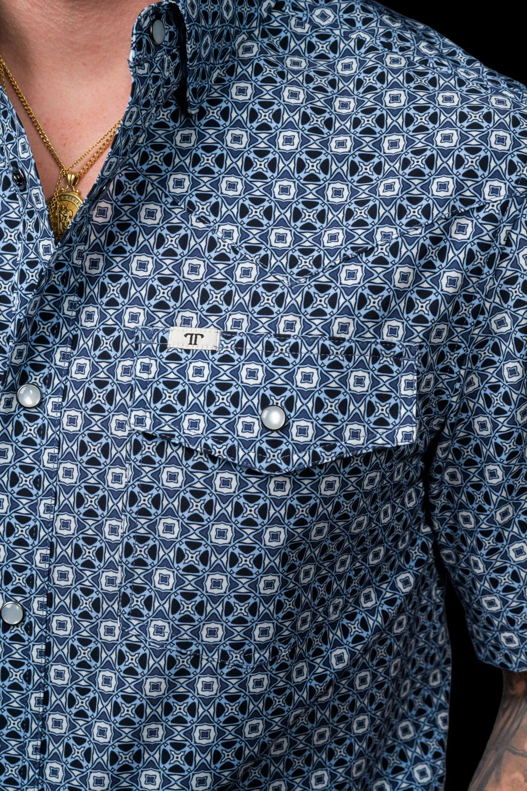 Ferrell Men’s The Emerson Blue Short Sleeve Pearl Snap Shirt FPS1026179