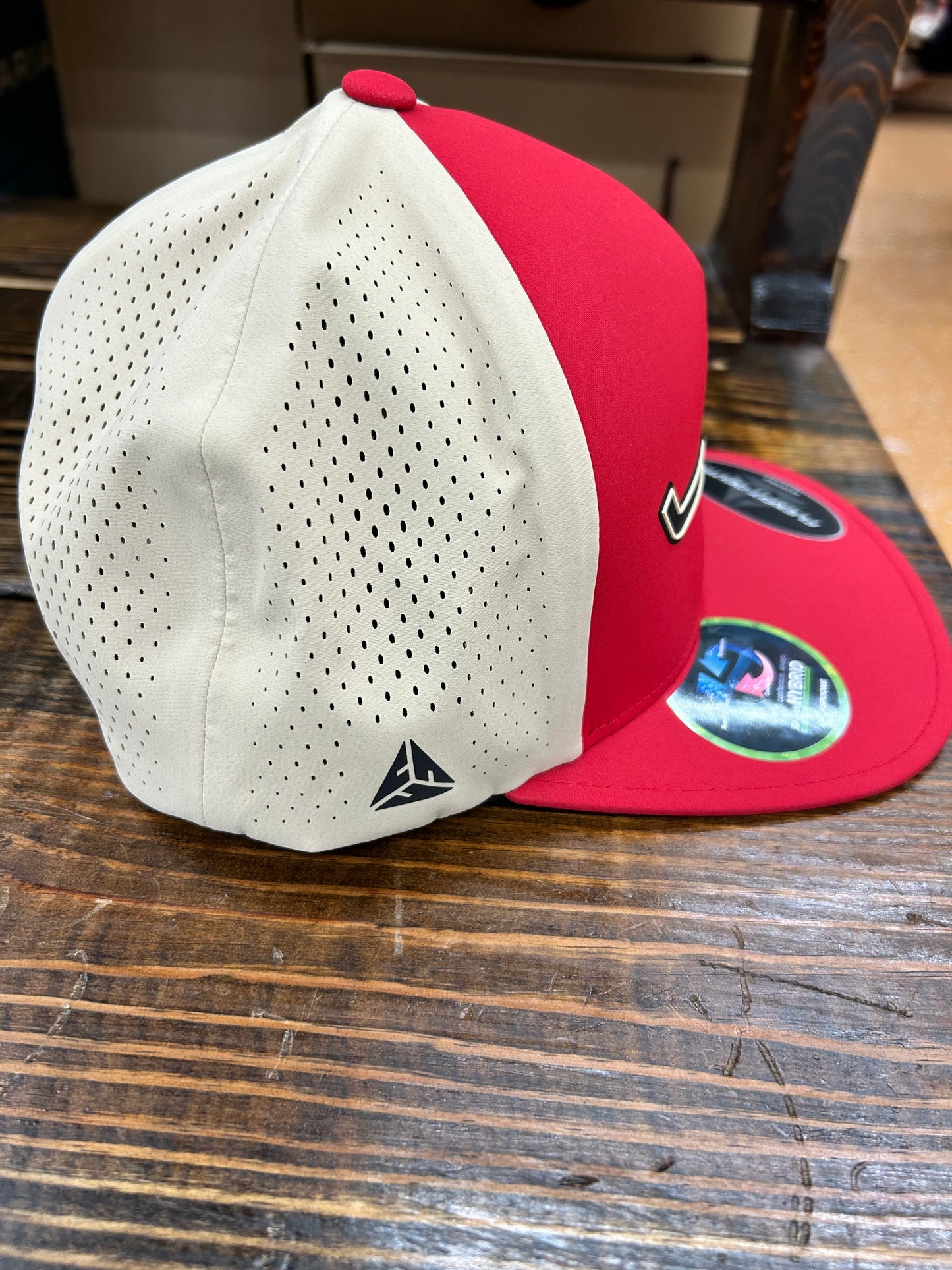 Kimes Ranch Men's Hard Pressed Red Cap