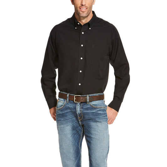 Ariat Men's Wrinkle Free Black Long Sleeve Button Down Shirt 10020328